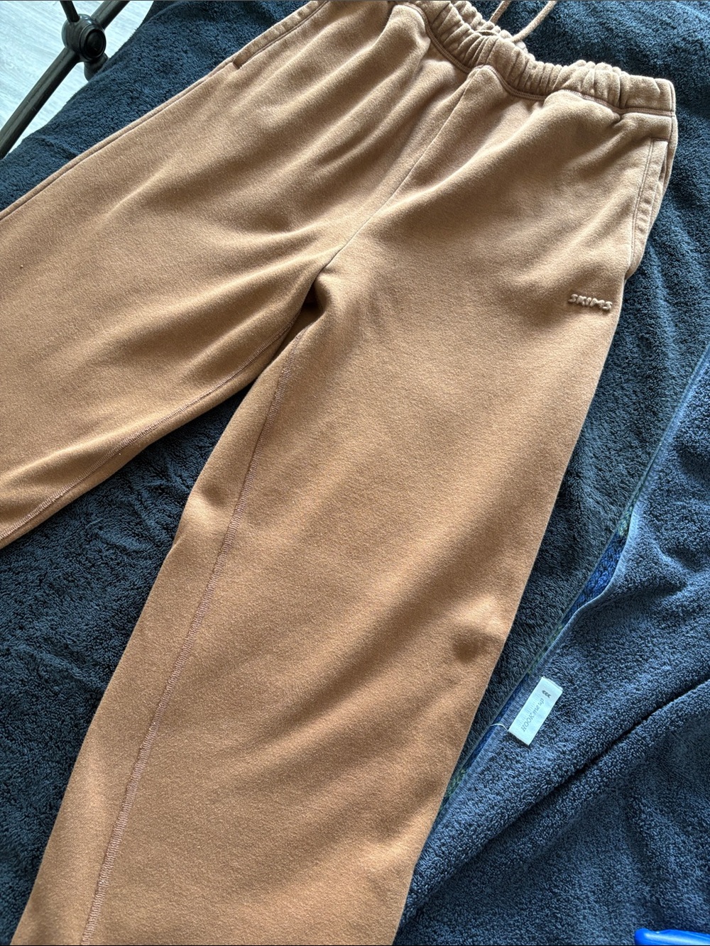 SKIMS Bison Sweatpants with Elastic Waist